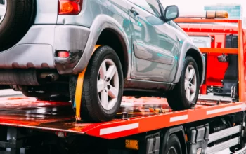 Lockout Service: Your 24/7 Solution for Towing in Chicago, IL